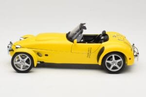 Panoz AIV Roadster イエロー AUTOart 1:18 78213 メタル - 画像 4/8