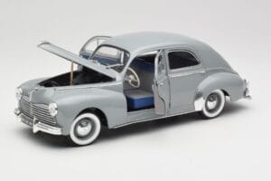 Peugeot 203 Gris Clair Solido 1:18 8145 メタル - 画像 2/8