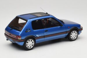 Peugeot 205 1.9 GTI Le Mans Miami Blue Otto 1:18 OT1153 レジン - 画像 2/6