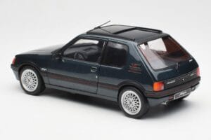 Peugeot 205 GTI 1.9 マジックソレントグリーン Norev 1:18 184859 メタル - 画像 7/8