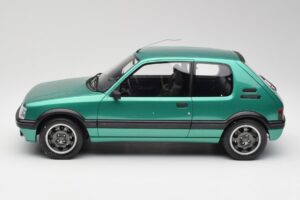 Peugeot 205 GTI Griffe Otto 1:12 G017 レジン - 画像 3/6