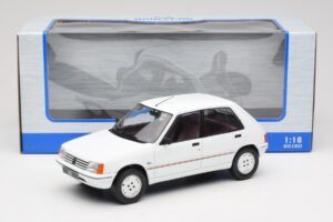 Peugeot 205 ホワイト MCG 1:18 MCG18493 メタル - 画像 6/6