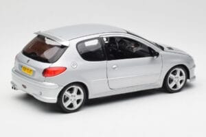 Peugeot 206 RC アルミニウム シルバー Norev 1:18 184726 メタル - 画像 3/8
