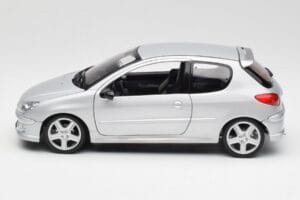 Peugeot 206 RC アルミニウム シルバー Norev 1:18 184726 メタル - 画像 4/8