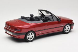 Peugeot 306 カブリオレ レッド Otto 1:18 OT042 レジン - 画像 2/6