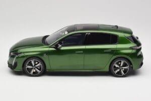Peugeot 308 GT Olivine Green Otto 1:18 OT458 レジン - 画像 3/6