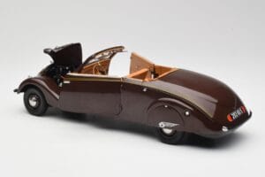 Peugeot 402 Eclipse チョコレート Norev 1:18 184873 メタル - 画像 8/12