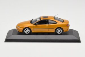 Peugeot 406 Coupe ゴールドメタリック Minichamps 1:43 430112628 メタル