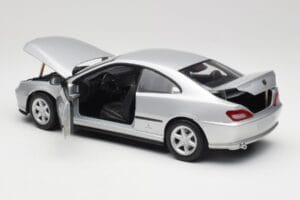 Peugeot 406 Coupe シルバー Gate 1:18 01024 メタル - 画像 5/8