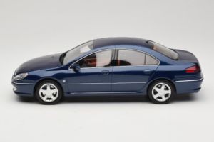 Peugeot 607 Phase II 3.0 V6 ブルー Otto 1:18 OT485 レジン - 画像 3/6