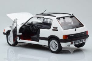 Peugeot 205 GTi 1.6 ホワイト Norev 1:18 184849 メタル - 画像 5/8