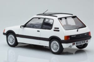 Peugeot 205 GTi 1.6 ホワイト Norev 1:18 184849 メタル - 画像 7/8