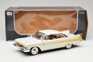 Plymouth Fury ホワイト Anson 1:18 30398 メタル - 画像 8/8
