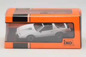 Pontiac Firebird ホワイト IXO 1:43 CLC582N メタル - 画像 4/4