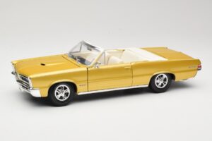 Pontiac GTO Hurst Edition ゴールド Maisto 1:18 531884 メタル