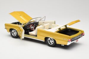Pontiac GTO Hurst Edition ゴールド Maisto 1:18 531884 メタル - 画像 5/8