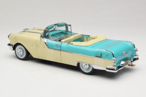 Pontiac Star Chief I Love Lucy Nautilus Blue ホワイト Sun Star 1:18 5057 メタル - 画像 6/7