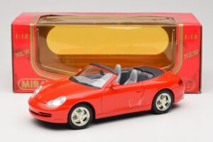 Porsche 911 996 カブリオレ レッド Mira 1:18 06930 メタル - 画像 8/8