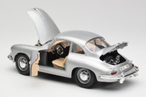 Porsche 356B シルバー Bburago 1:18 3021-M1 メタル - 画像 5/8