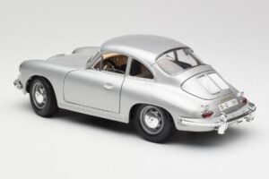 Porsche 356B シルバー Bburago 1:18 3021-M1 メタル - 画像 7/8