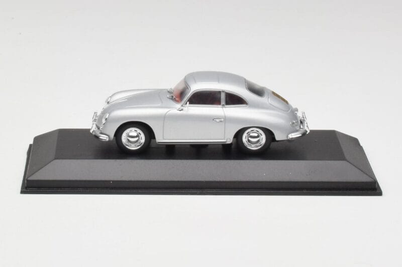 Porsche 356B クーペ シルバー Minichamps 1:43 400064321 メタル