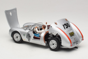 Porsche 550 A Spyder Little Bastard James Dean Schuco 1:18 450033200 メタル - 画像 5/8