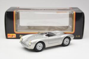 Porsche 550 A Spyder シルバー Maisto 1:18 50314 メタル - 画像 8/8
