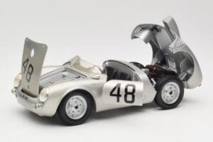 Porsche 550A Spyder #48 Sports Prototype 1955 Maisto 1:18 50341 メタル - 画像 2/8