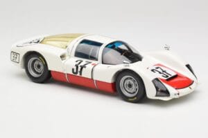 Porsche 906 K #37 V. Elford / B. Pon Porsche System 24 Hours of Le Mans 1967 Minichamps 1:18 100676137 メタル - 画像 6/8