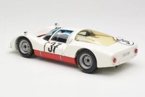 Porsche 906 K #37 V. Elford / B. Pon Porsche System 24 Hours of Le Mans 1967 Minichamps 1:18 100676137 メタル - 画像 7/8
