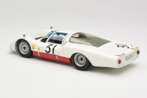 Porsche 906 LH #31 H. Herrmann / H. Linge Porsche System Engineering 24 Hours of Le Mans 1966 Minichamps 1:18 100666131 メタル - 画像 7/8