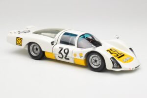 Porsche 906LH #32 Porsche System Engineering G. Schutz / P. De Klerk 24 Hours of Le Mans 1966 Minichamps 1:18 100666132 メタル - 画像 6/8