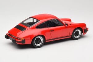 Porsche 911 930 Carrera 3.2 Guards Red Minichamps 1:18 100063021 メタル - 画像 3/8