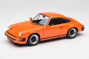 Porsche 911 930 Carrera 3.2 Signal Orange Minichamps 1:18 100063025 メタル