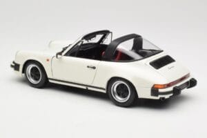 Porsche 911 930 Carrera Targa 3.2 Grand Prix White Minichamps 1:18 100063062 メタル - 画像 7/8