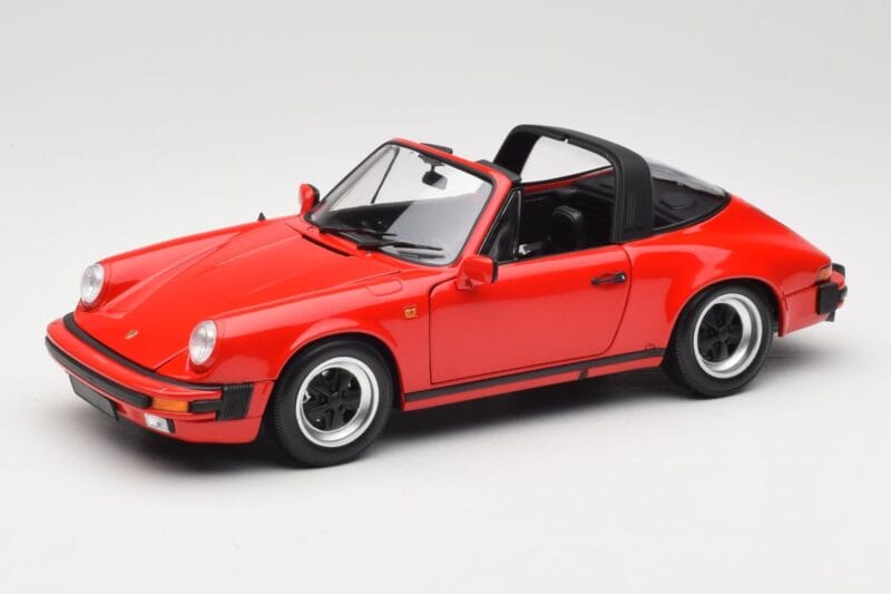 Porsche 911 930 Carrera Targa 3.2 Guards Red Minichamps 1:18 100063061 メタル