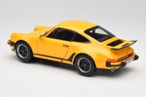Porsche 911 930 Turbo 3.0 イエロー Norev 1:18 187579 メタル - 画像 7/8