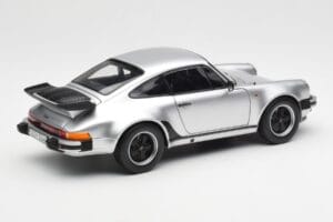 Porsche 911 930 Turbo 3.3 シルバー Norev 1:18 187574 メタル - 画像 3/8