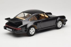 Porsche 911 930 Turbo グリーン Tonka 1:18 01677 メタル - 画像 3/8