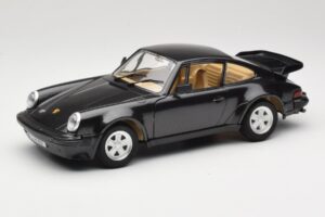 Porsche 911 930 Turbo グリーン Tonka 1:18 1677 メタル