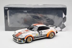 Porsche 911 934 #82 H. Müller / A. Pallavicini Lubrifilm Racing Winners Group 4 24 Hours of Le Mans 1979 Minichamps 1:18 1557 - 画像 6/6