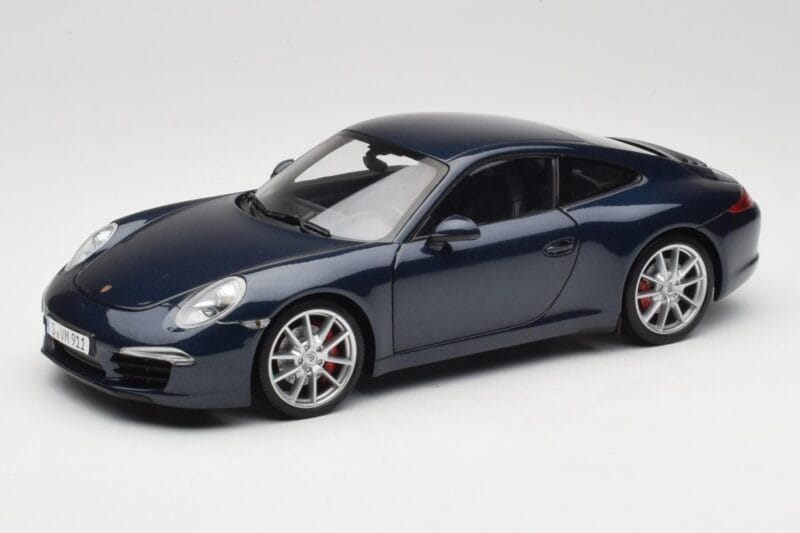 Porsche 911 991 Carrera S Blue Metallic Minichamps 1:18 WAP0210200C メタル