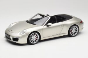 Porsche 911 991 Carrera S カブリオレ GT シルバーメタリック Minichamps 1:18 100061030 メタル