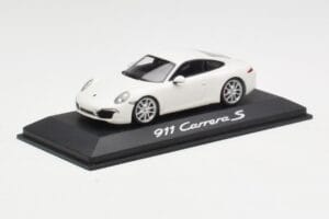 Porsche 911 991 Carrera S ホワイト IAA Frankfurt 2011 Minichamps 1:43 WAX20100090 メタル - 画像 2/5