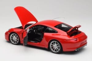 Porsche 911 991 Carrera S ガーズ レッド Minichamps 1:18 100061020 メタル - 画像 5/8