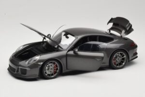 Porsche 911 991 GT3 Grey Metallic Minichamps 1:18 110062720 メタル - 画像 2/8
