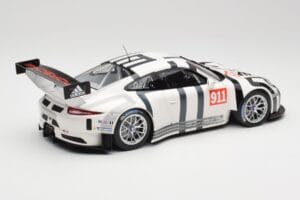 Porsche 911 991 GT3 R #911 2015 Minichamps 1:18 155156000 メタル - 画像 2/6