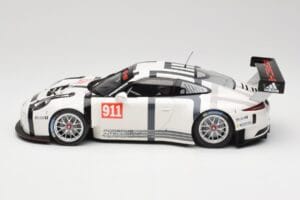 Porsche 911 991 GT3 R #911 2015 Minichamps 1:18 155156000 メタル - 画像 3/6