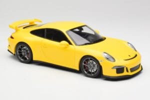 Porsche 911 991 GT3 レーシングイエロー & シルバーホイール Minichamps 1:18 110062722 メタル - 画像 6/8