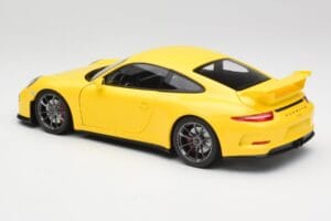 Porsche 911 991 GT3 レーシングイエロー & シルバーホイール Minichamps 1:18 110062722 メタル - 画像 7/8